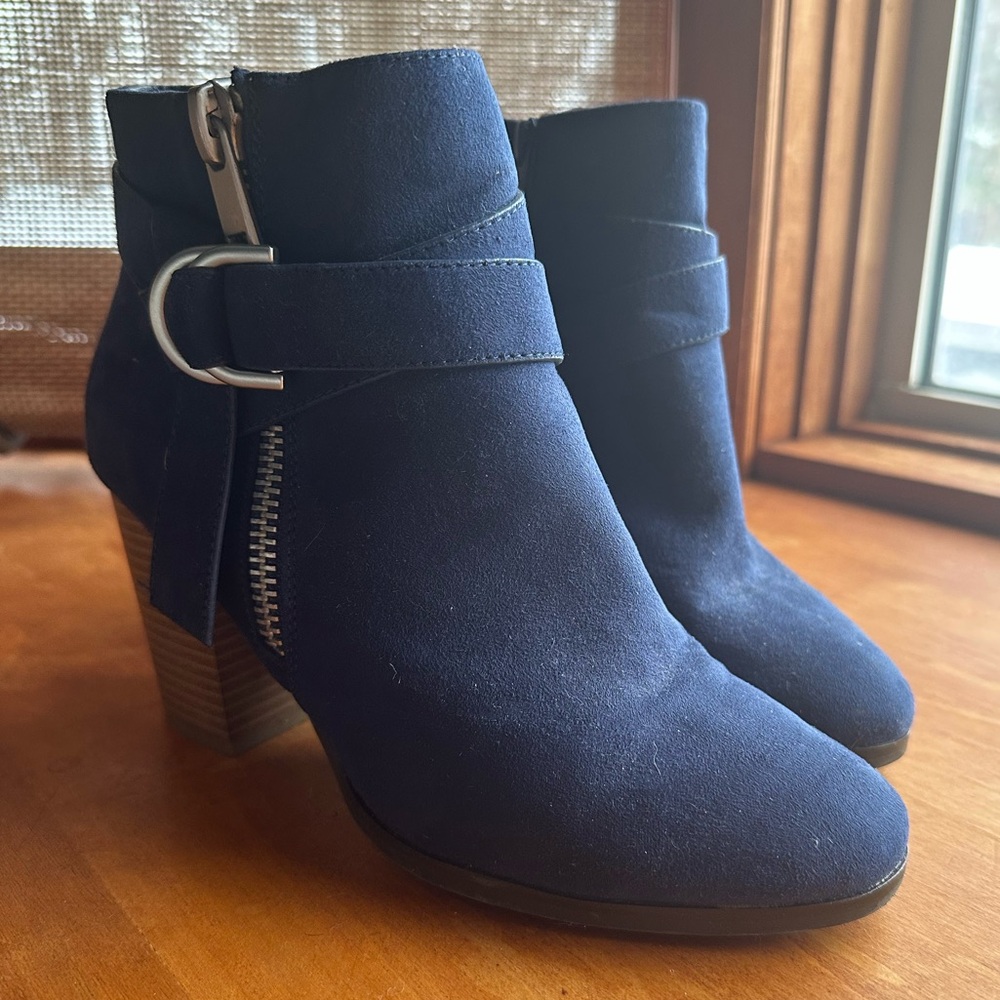 Apt. 9 Navy Ankle Boot